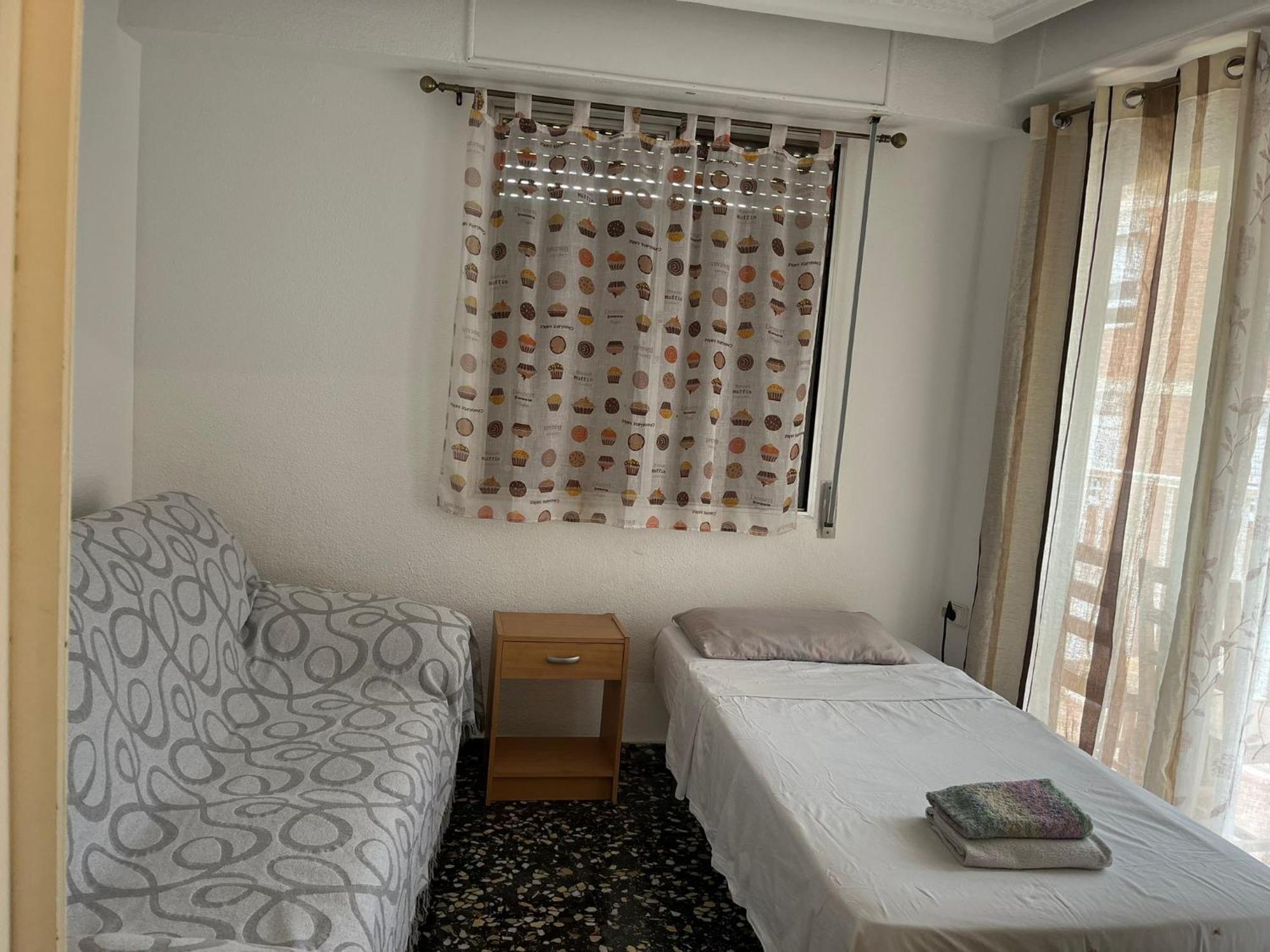 Apartment Capitan Segarra Center Alicante Bagian luar foto