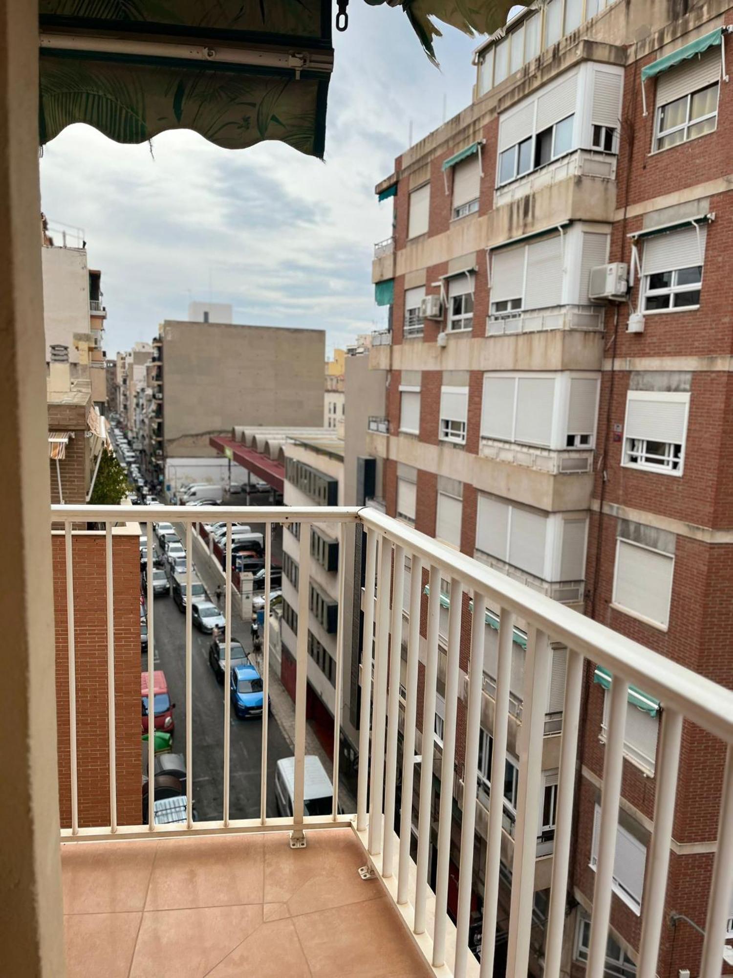 Apartment Capitan Segarra Center Alicante Bagian luar foto